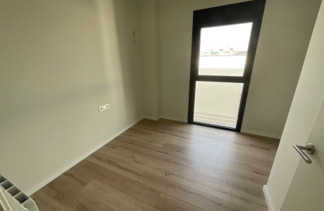 Piso en venta en calle Napols, 47