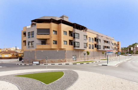 Promoción de tipologias Vivienda Local en venta Bigastro Alicante