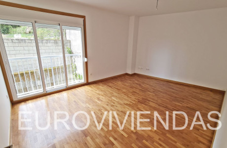 Piso en venta en avenida de Outeiro, 26