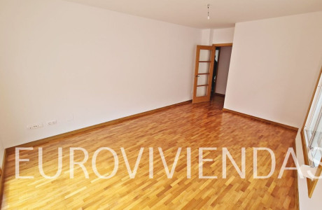 Piso en venta en avenida de Outeiro, 26