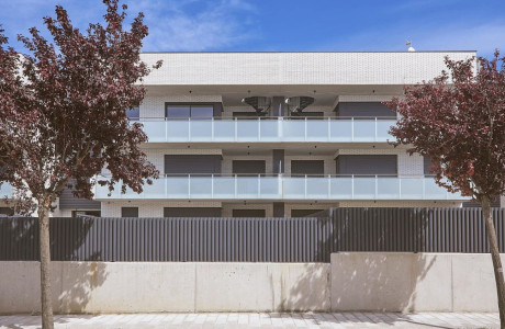 Piso en venta en calle Josep Roig i Raventós, 28