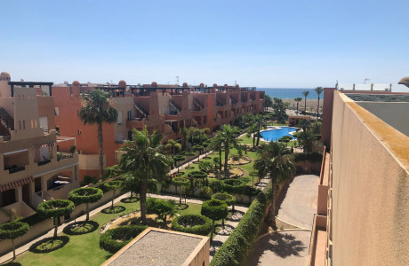 Piso en venta en Calle Islas Canarias, 384