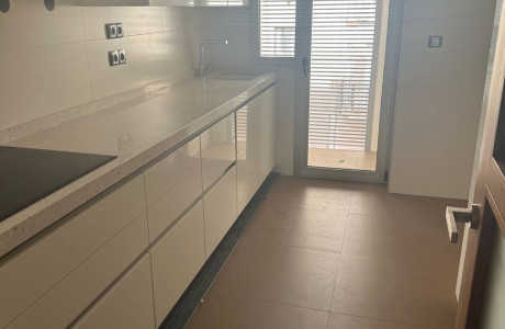 Piso en venta en calle Santa Ana , 17