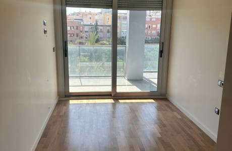 Piso en venta en calle Santa Ana , 17