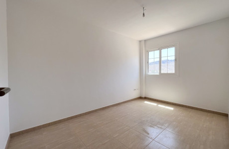 Piso en venta en calle La Tosca, 61