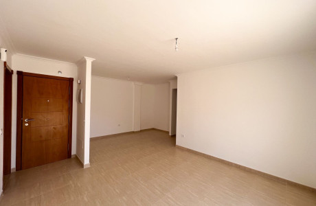 Piso en venta en calle La Tosca, 61