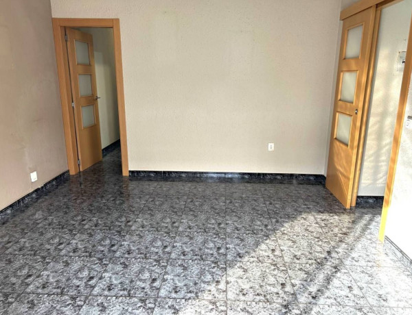 Piso en venta en Cerdanyola sur