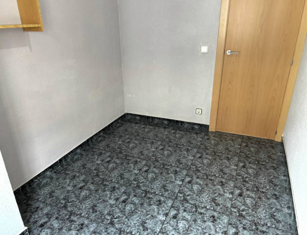 Piso en venta en Cerdanyola sur