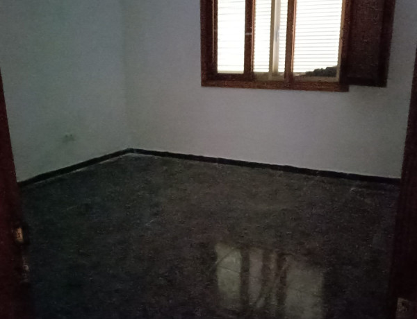 Chalet adosado en venta en pasaje López Ruiz s/n