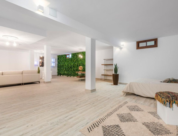 Casa o chalet independiente en venta en avenida Ciudad de Barcelona, 1