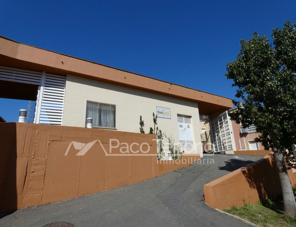 Chalet adosado en venta en avenida de las Cumbres, 31