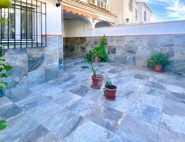 Chalet adosado en venta en calle Marqués de La Sonora, 26