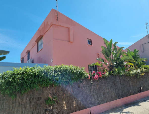 Casa o chalet independiente en venta en Alcazaba, 18