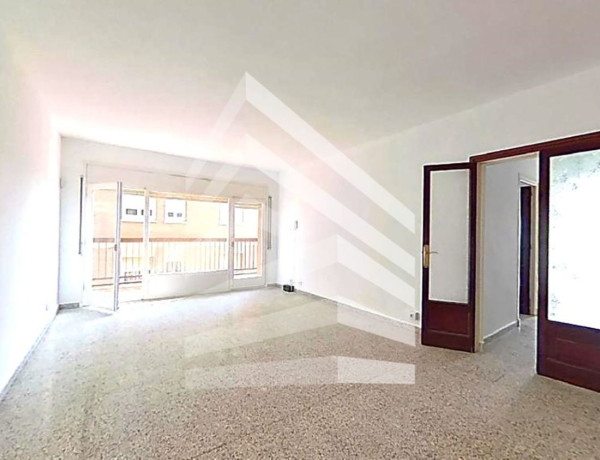 Piso en venta en avenida d'Amèrica