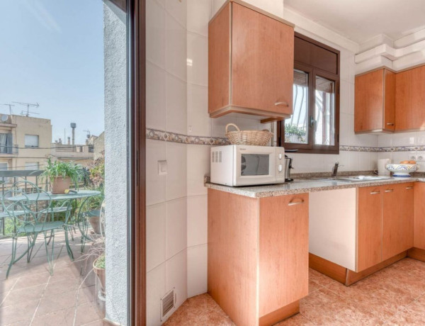 Chalet adosado en venta en calle ciutadella, 43