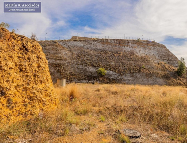 Terreno en venta en avenida Mar Mediterráneo, 3