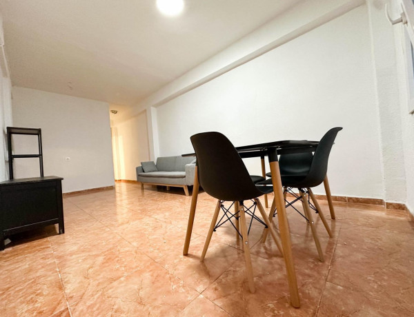 Piso en venta en calle Colom