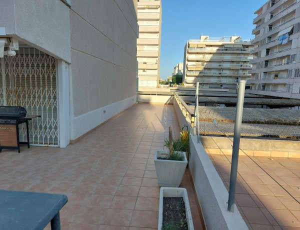 Piso en venta en calle de Joan Salvat-Papasseit, 6