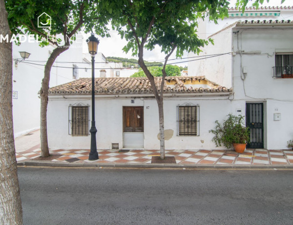 Casa o chalet independiente en venta en avenida Juan Luis Peralta, 13