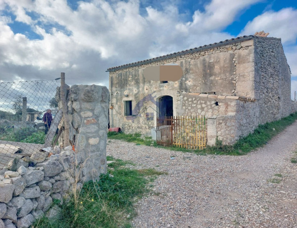 Finca rústica en venta en Llubi