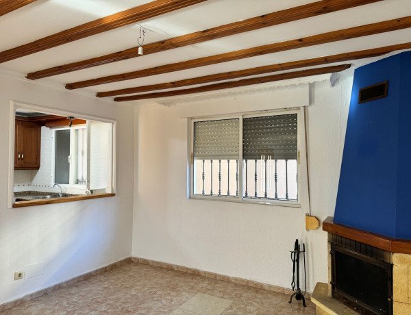 Chalet adosado en venta en Zona Avenida de Europa