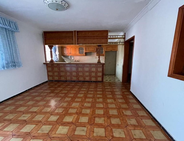 Chalet adosado en venta en calle la Rosa