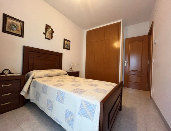 Chalet adosado en venta en calle de Pere Bosch i Gimpera