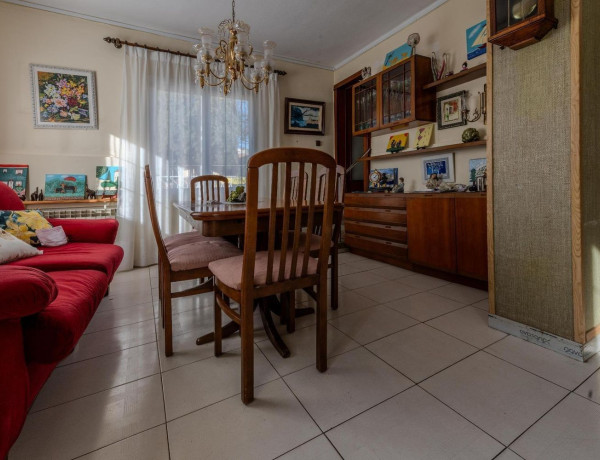 Chalet adosado en venta en Sol i Padris - Sant Oleguer