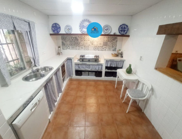 Casa o chalet independiente en venta en Alcantarilla - La Glorieta