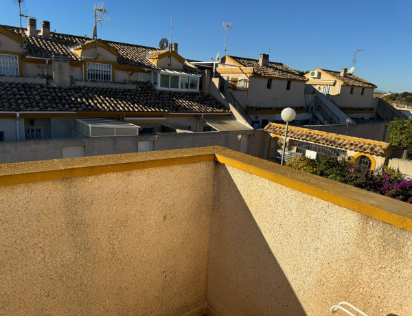 Chalet adosado en venta en calle Lavapiés