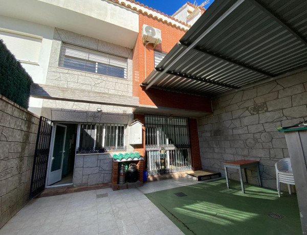 Chalet adosado en venta en Taraguilla-Zona Estación