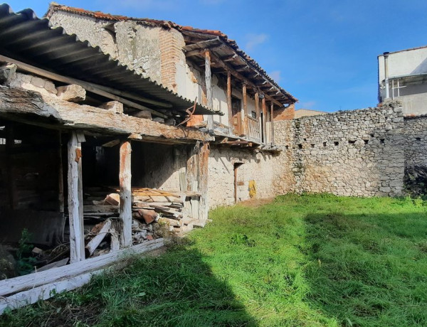 Casa de pueblo en venta en Tr real de abajo, 9