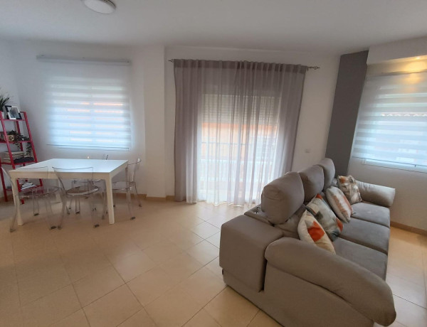 Piso en venta en Jardines de Alhaurín-Huerta Alta-Fuensanguínea