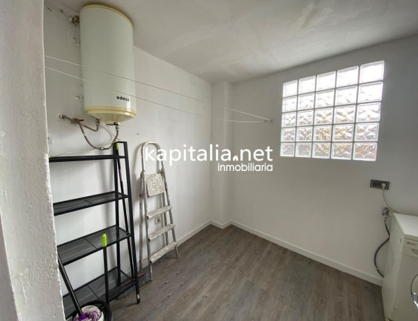 Piso en venta en Sant Josep-Zona Hospital