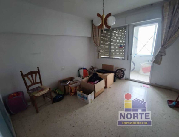 Piso en venta en Barri Zona Nord