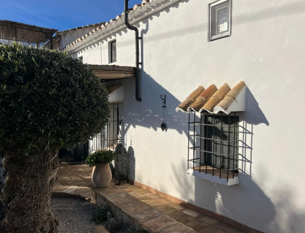 Chalet pareado en venta en camino Vial, 16