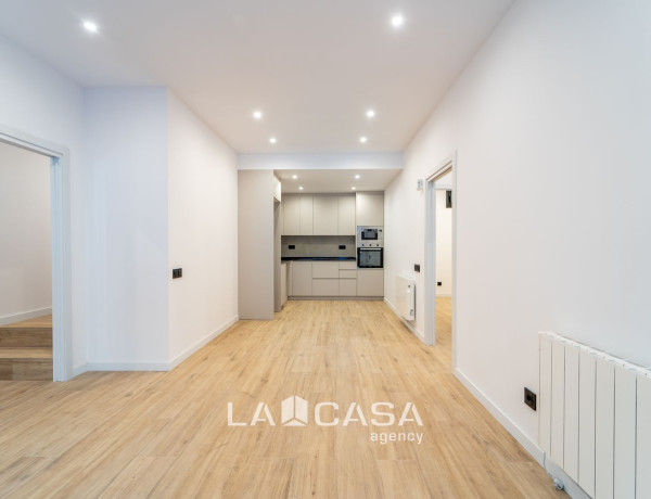 Piso en venta en El Castell-Poble Vell