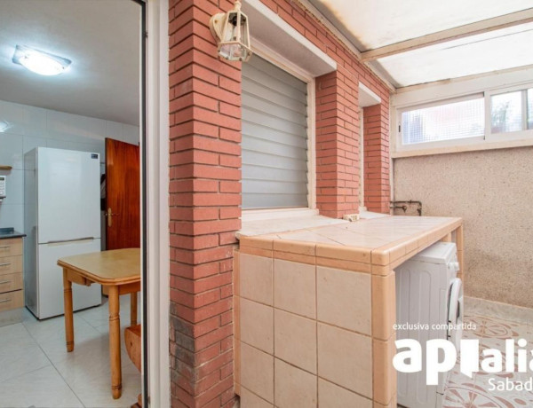 Chalet adosado en venta en Barberà del Vallès