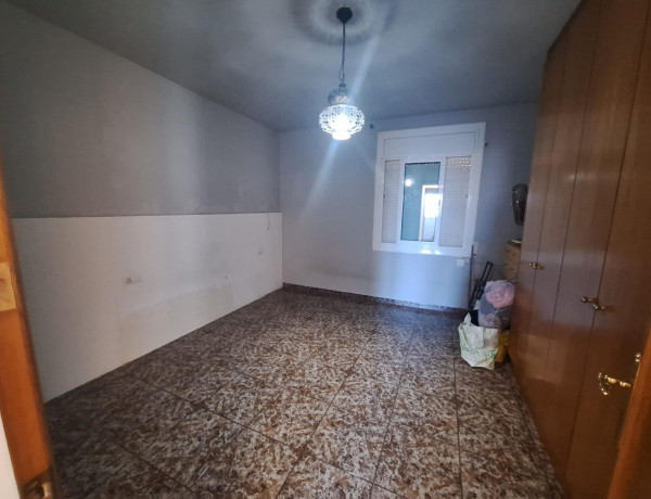 Piso en venta en Poble - Casc Antic