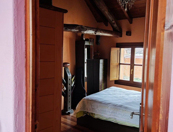 Casa o chalet independiente en venta en calle el Cueto, 26