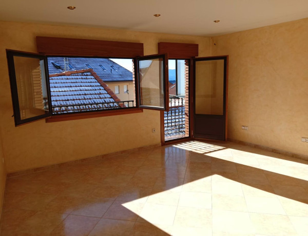 Chalet adosado en venta en Urb. ., Cercedilla