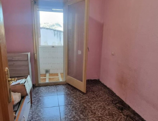 Piso en venta en Poble - Casc Antic