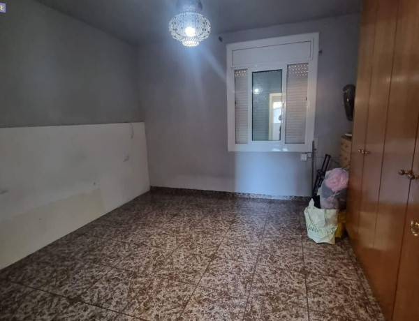 Piso en venta en Poble - Casc Antic