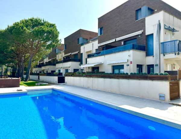 Dúplex en venta en calle Selva