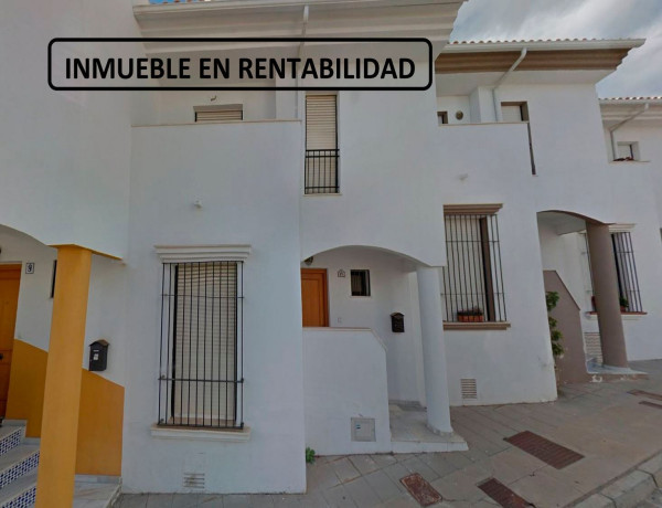 Chalet adosado en venta en calle Amapola s/n