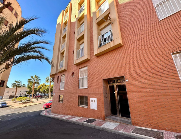 Piso en venta en Puerto de Aguadulce