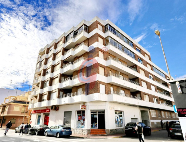 Piso en venta en calle Crevillent, 22