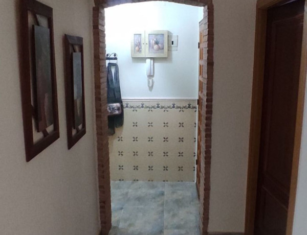 Piso en venta en avenida profacio, 6