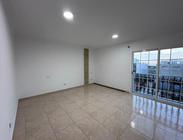 Piso en venta en Vecindario-Paredilla-Sardina