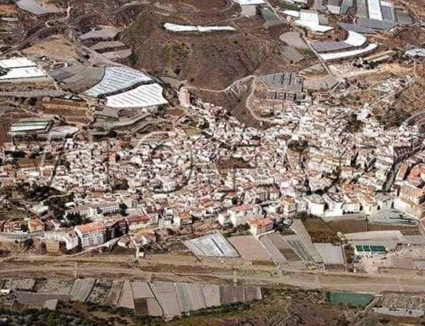 Casa de pueblo en venta en Albuñol